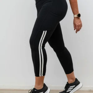 calza leggins en color negro con bolsillo amx